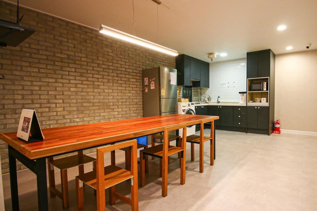 Lighthouse Guesthouse Mokpo Eksteriør bilde